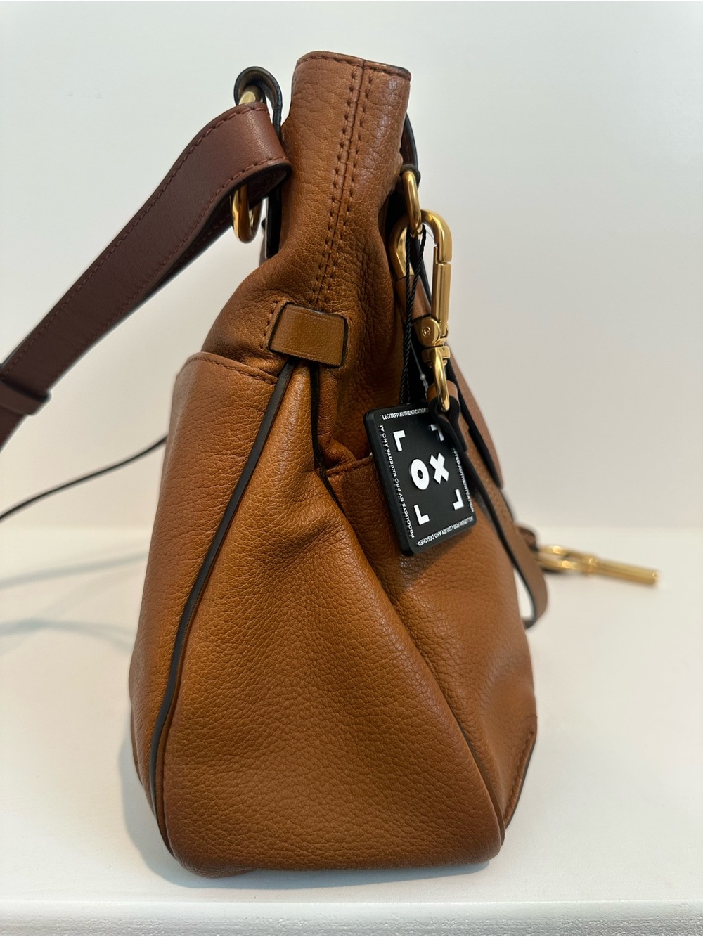 AUTHENTIC Chloe Lexa medium shoulder bag in tan leather - Picture 7 of 17